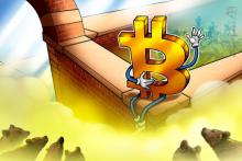 金融機関の役員７割、仮想通貨は将来定着するとの見方