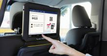 道や乗り場からのタクシー乗車でも『d払い』が可能に！JapanTaxiの車載タブレットに新たな決済手段が追加